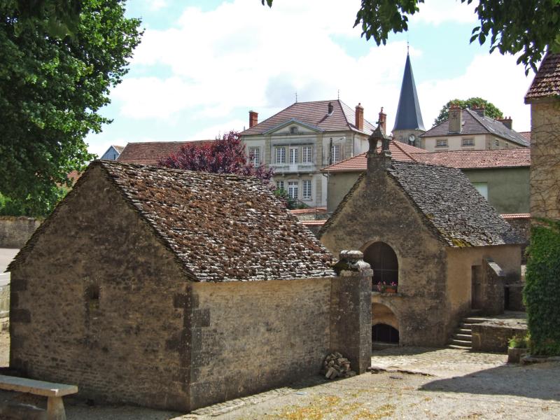 Chapelle, lavoir et abreuvoir formant un ensemble, Fontaines-en-Duesmois