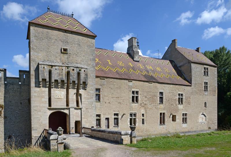 Château, Marigny-Le-Cahouët
