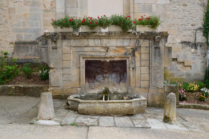 Fontaine dite de la Samaritaine, Saint-Seine-L'abbaye