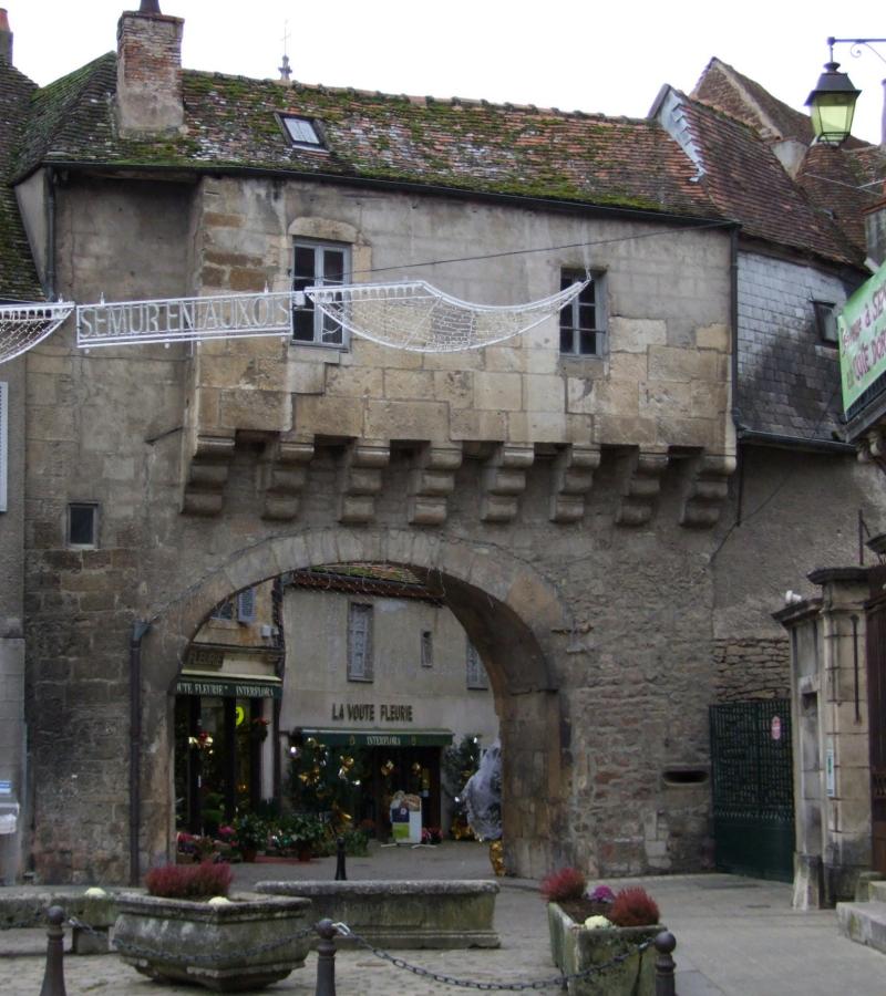 Porte Guillier, Semur-en-Auxois