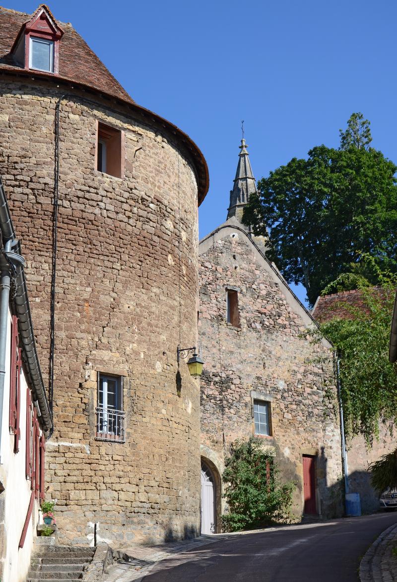 Tour (vieille), Semur-en-Auxois