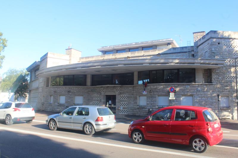 Ecole de jeunes filles, actuellement collège Jules Ferry, Beaune