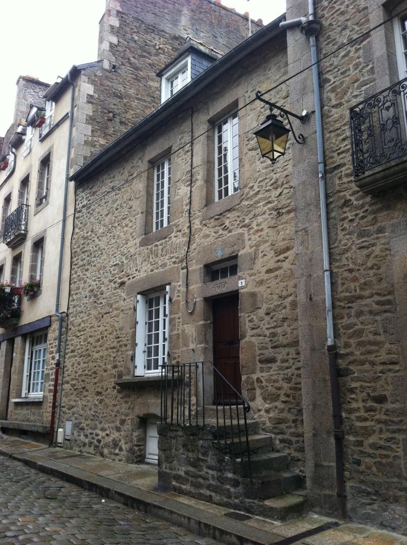 Maison, Dinan