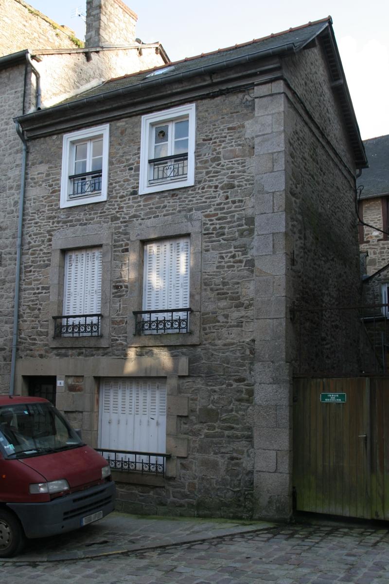 Maison, Dinan