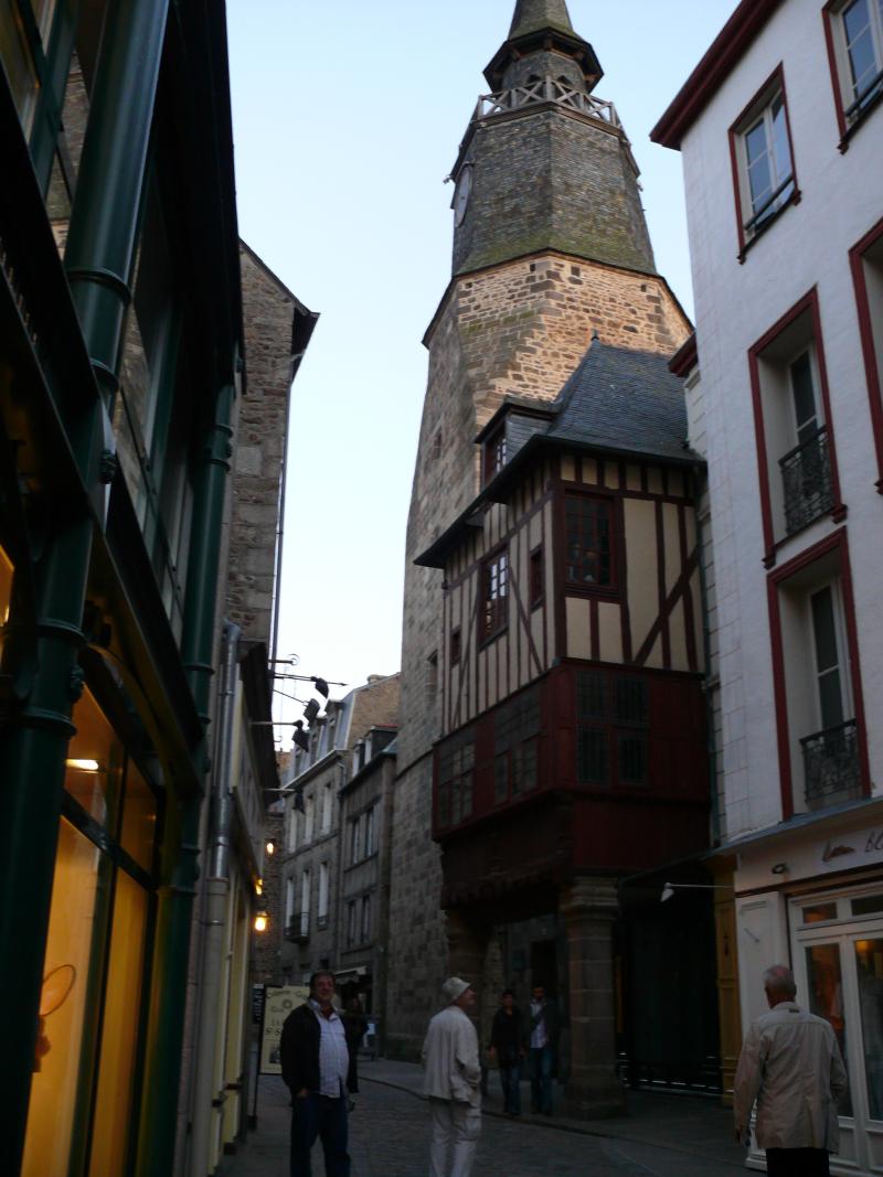 Maison, Dinan