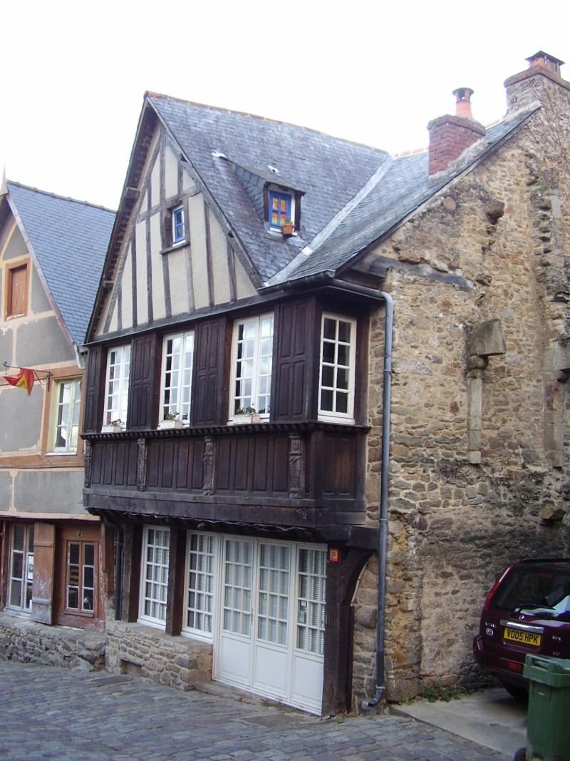 Maison, Dinan