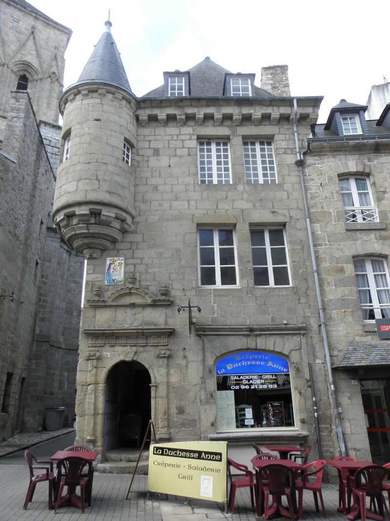 Maison du 16e siècle, Guingamp