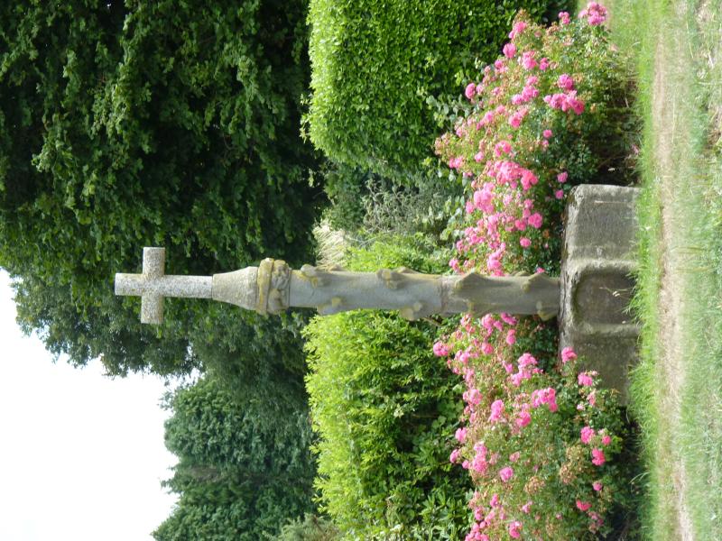 Croix, Le Haut-Corlay