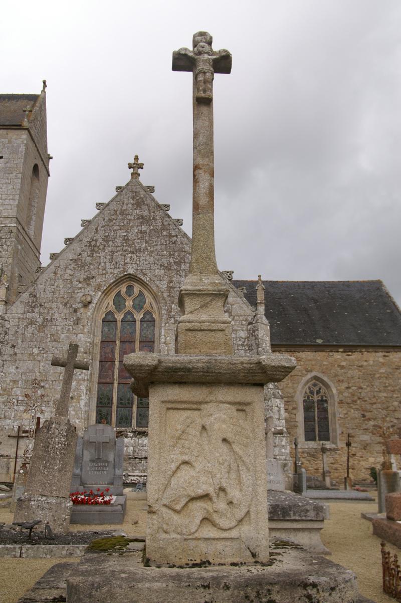 Croix du 18e siècle, Jugon-Les-Lacs