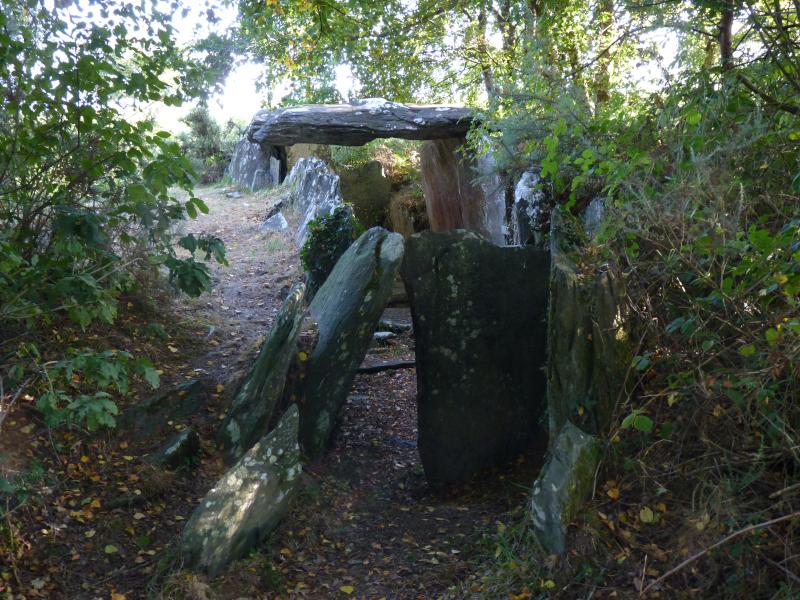 Trois allées couvertes, Bon Repos-sur-Blavet