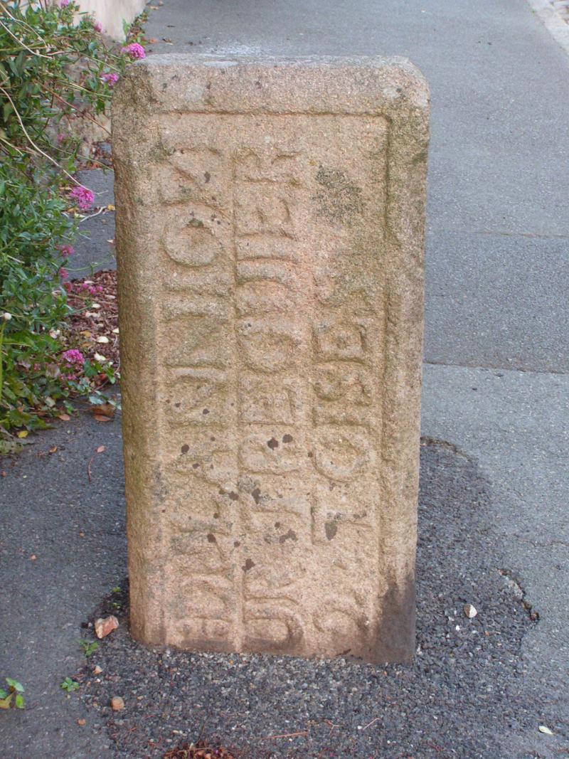 Borne de corvée, Lannion