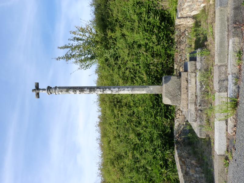 Croix du 17e siècle, Lannion