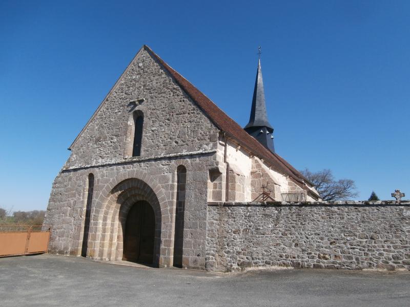 Eglise Saint-Pierre et Saint-Paul, Bazelat