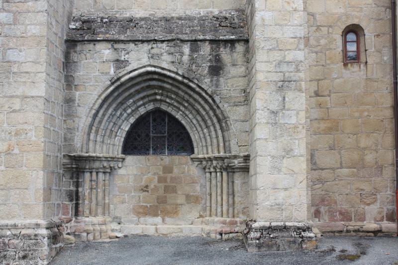 Eglise de l'Assomption de la Très Sainte-Vierge, Chéniers