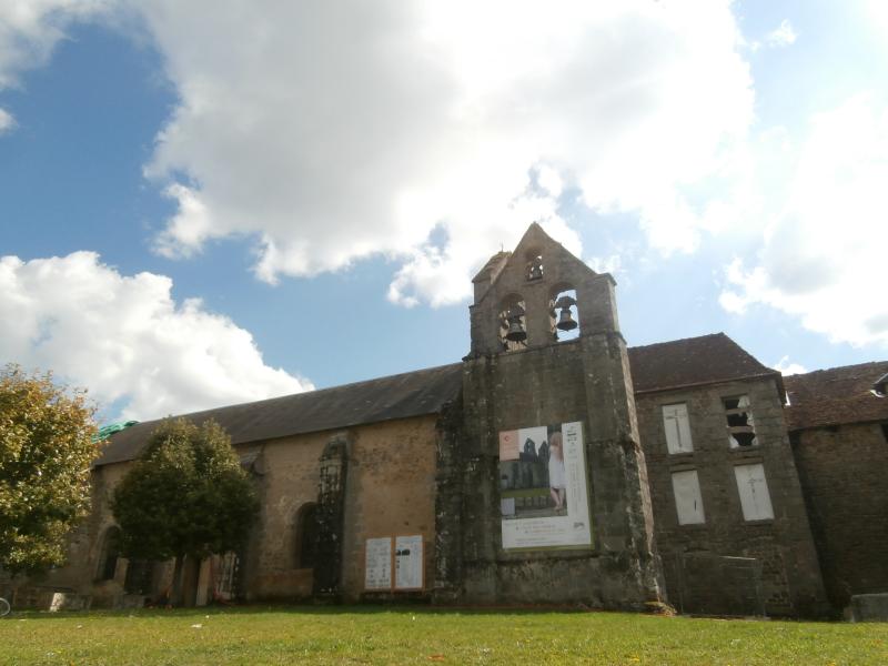 Eglise de l'Assomption-de-la-Très-Sainte-Vierge, Magnat-l'Étrange