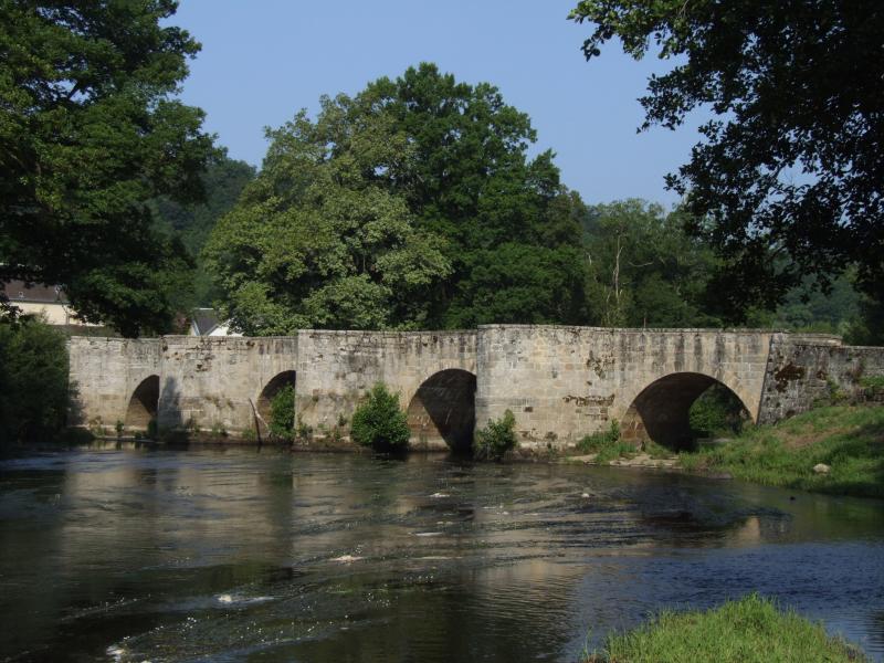 Vieux pont dit Pont Romain, Moutier-d'Ahun