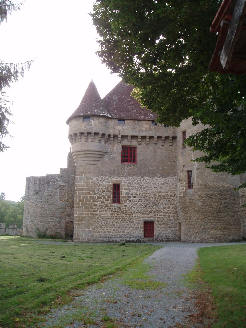 Château, Pontarion