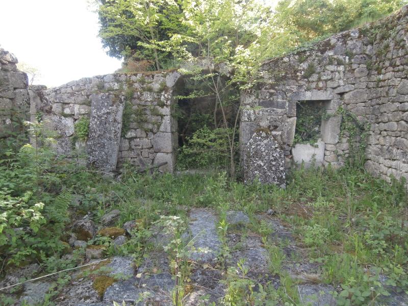 Ancienne église Saint-Léonard de Mareilles-au-Prieur, Sous-Parsat