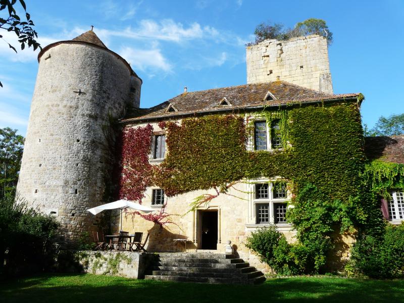 Château, Baneuil
