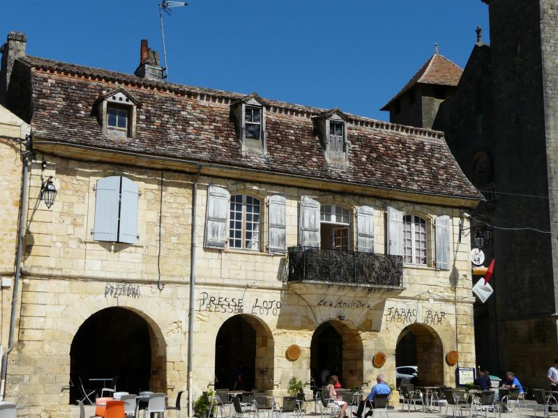 Maison à cornière, Beaumontois en Périgord
