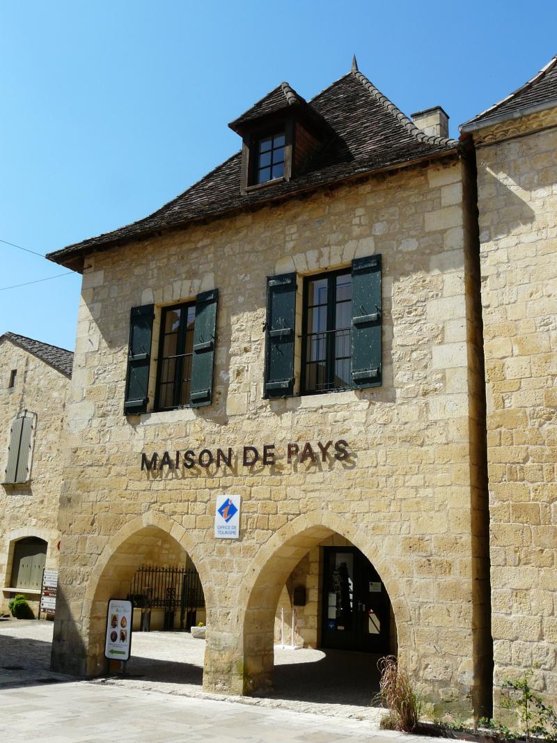 Maison à cornière, Beaumontois en Périgord