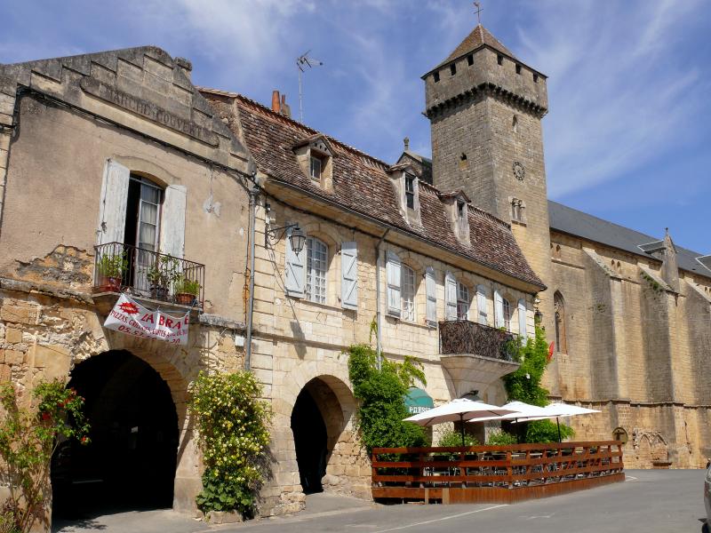Marché couvert, Beaumontois en Périgord