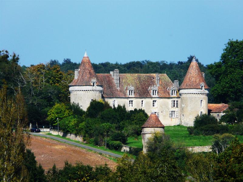 Château de Beauvais, Lussas-et-Nontronneau