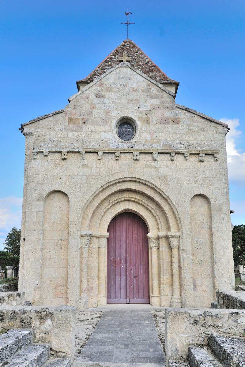 Eglise Saint-Pierre-ès-Liens, Montpeyroux