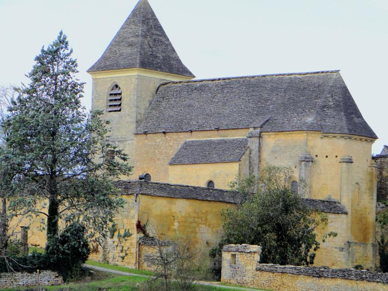 Eglise Sainte-Marie et Sainte-Anne, ancien prieuré et cimetière de Carlucet, Saint-Crépin-et-Carlucet