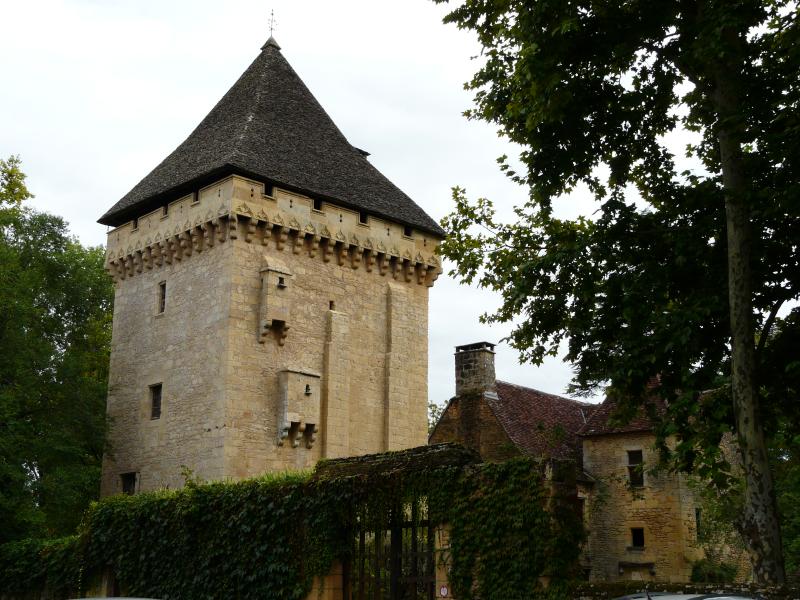 Manoir de la Salle et prieuré attenant