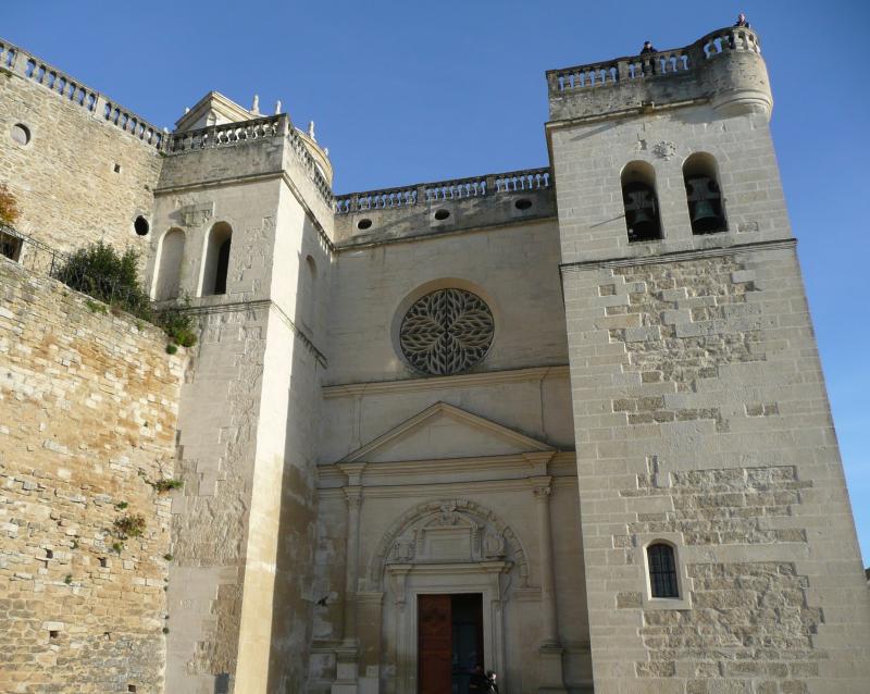 Ancienne église collégiale Saint-Sauveur, Grignan
