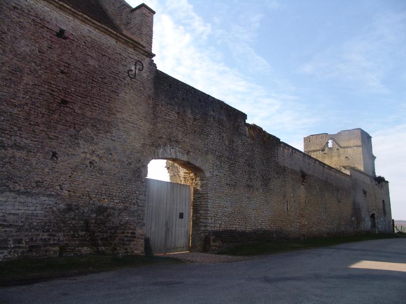 Ancien manoir, dit Ferme du Fort, Authevernes