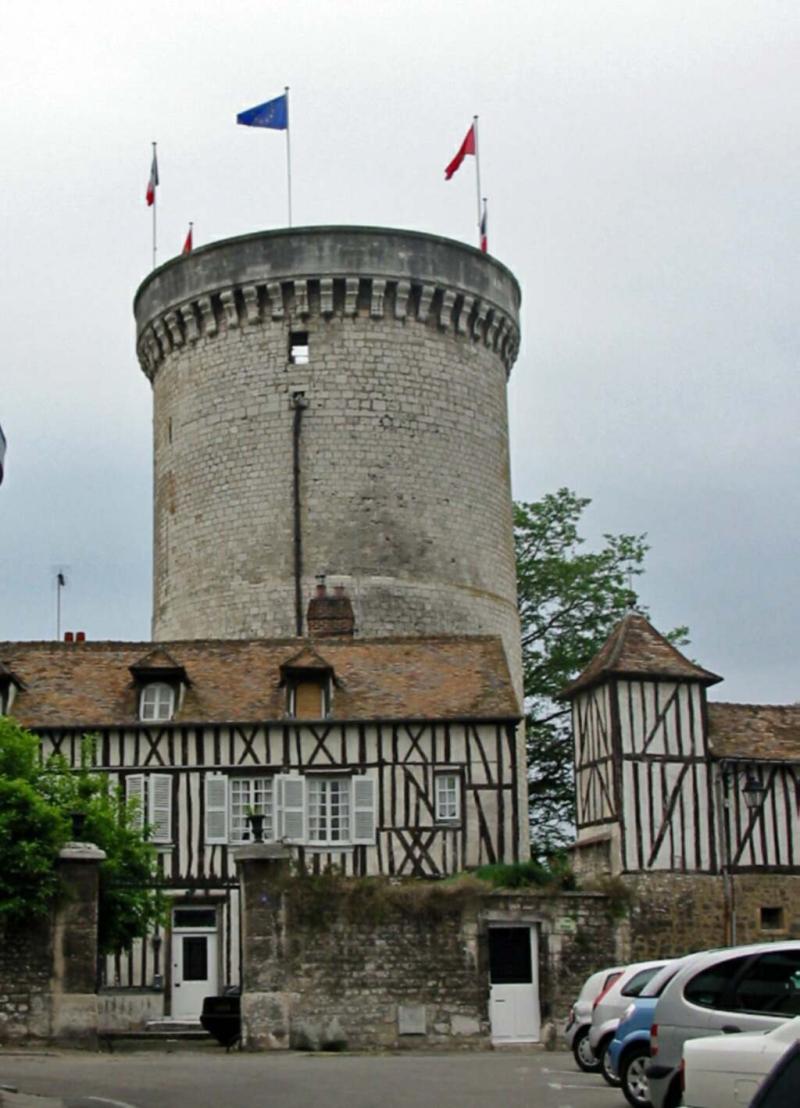 Tour des Archives