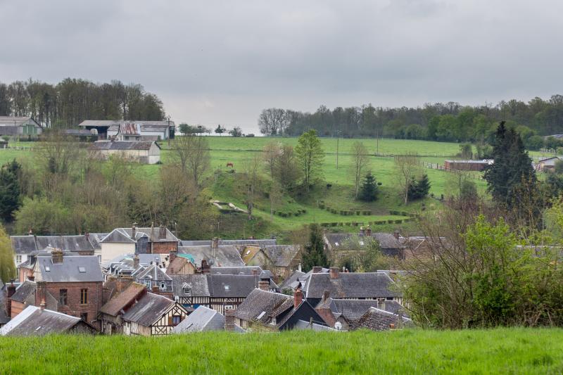 Château féodal, Montreuil-l'Argillé