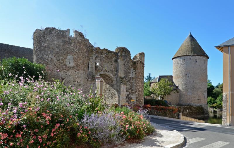 Vestiges de fortifications, Bonneval