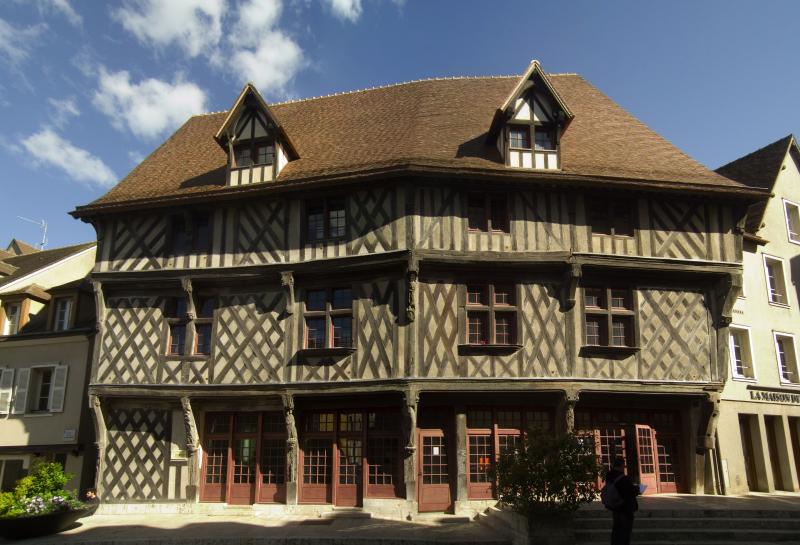 Maison du Saumon, Chartres
