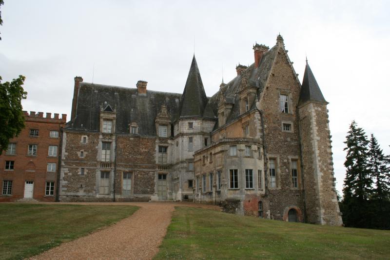 Château de Courtalain et ses dépendances, Vald'Yerre