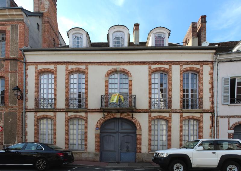 Hôtel de Salvat-Duhalde, Dreux