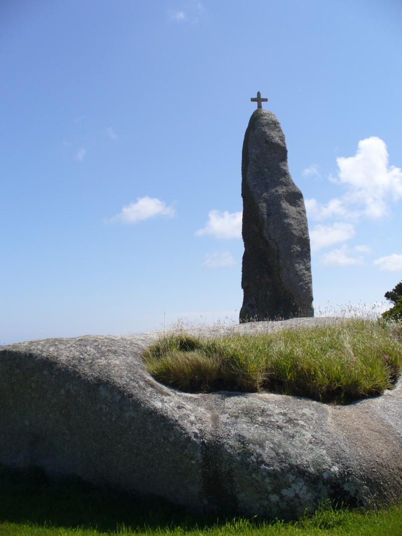 Menhir nord de Pontusval à Plounéour-Trez, ou menhir de Men Marz, Plounéour-Brignogan-plages