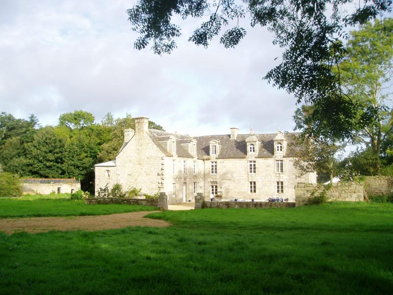 Château de Kermenguy, Cléder