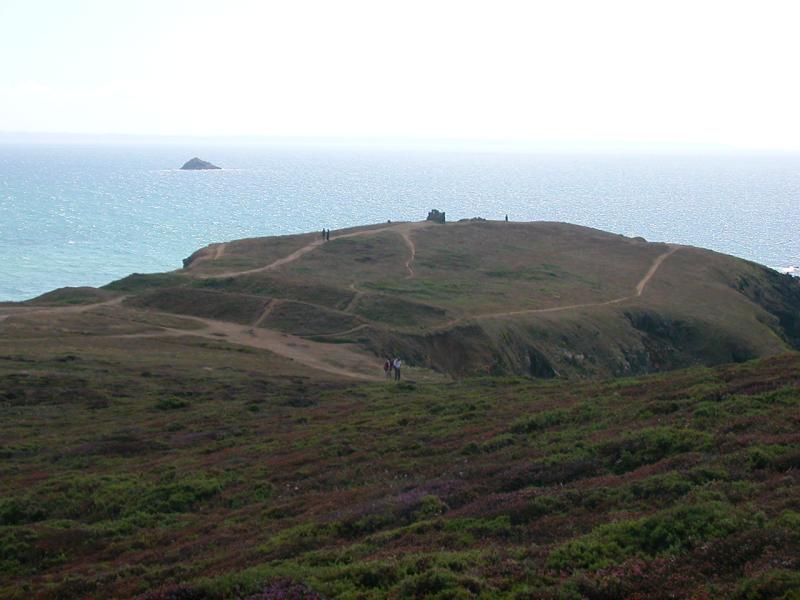 Ensemble formé par l'oppidum et les dolmens de la pointe de Lostmarc'h, ou Kastell Lostmarc'h, éperon barré de Lostmarc'h, Crozon