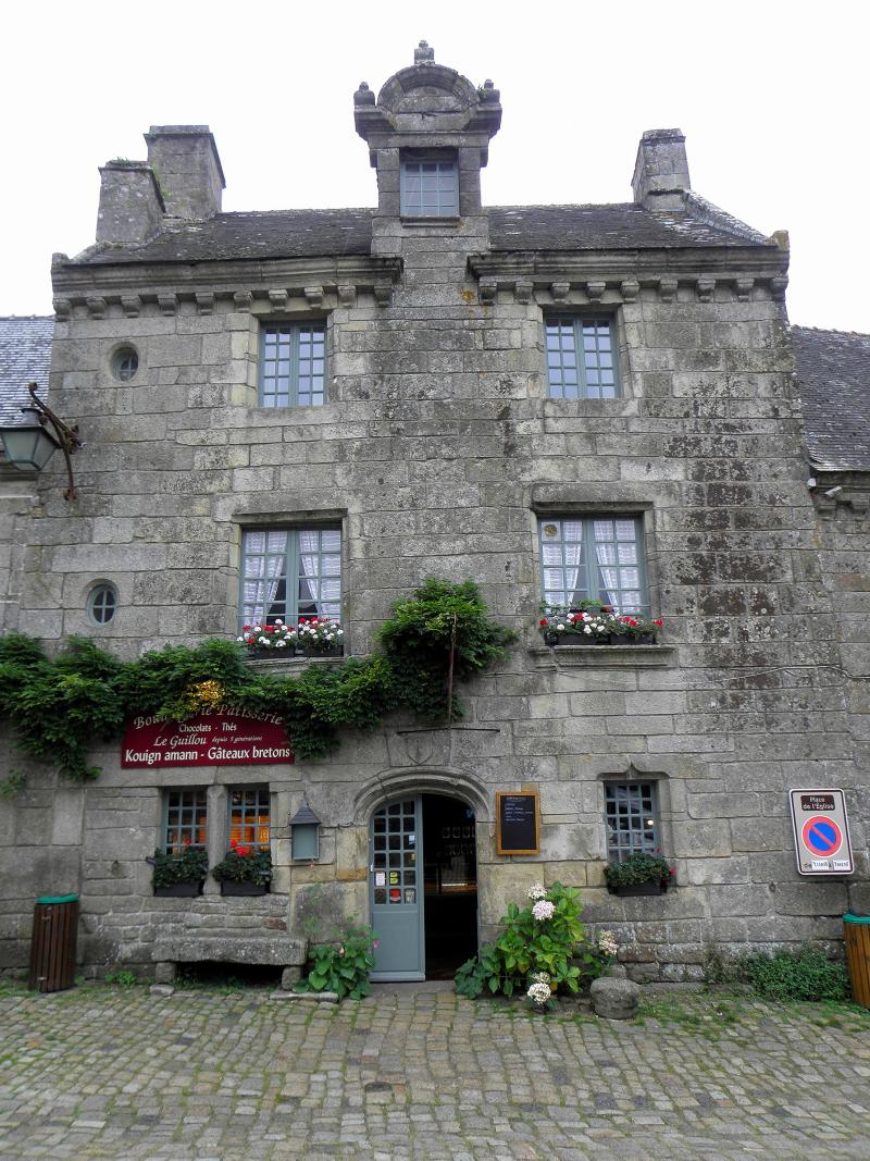 Immeuble, Locronan