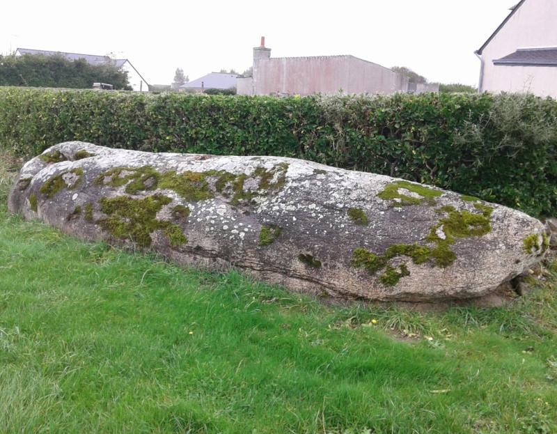 Menhir anthropomorphique de Kerdeval, Penmarch