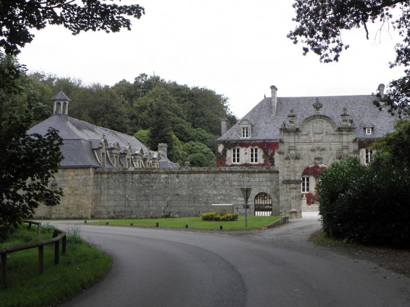 Château du Hilguy, Plogastel-Saint-Germain