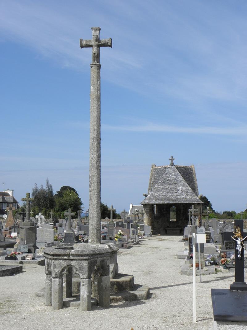 Chapelle et cimetière