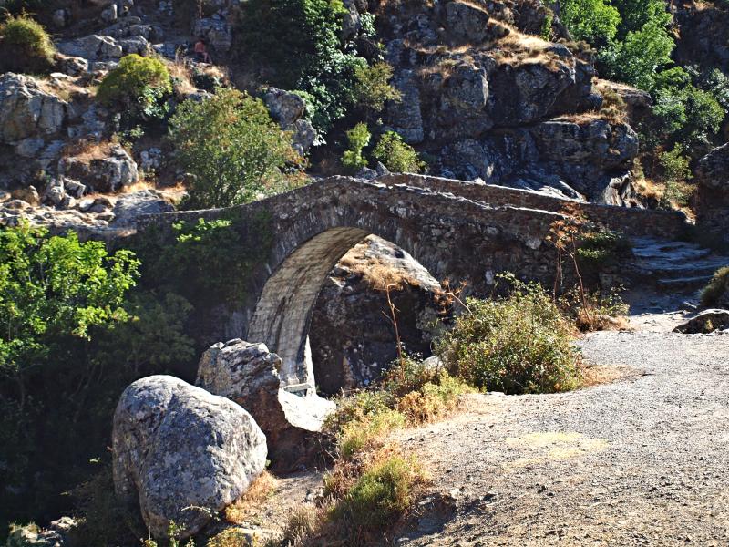 Pont génois, Asco