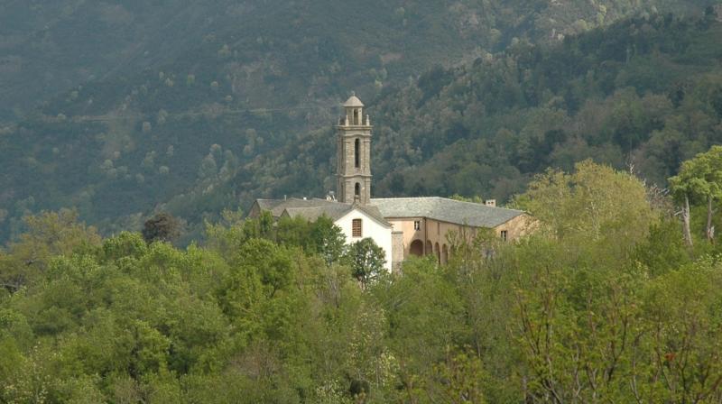 Ancien couvent de Valle d'Alesani, Piazzali