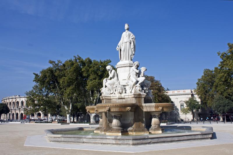 Fontaine de l'Esplanade, dite fontaine Pradier, Nîmes