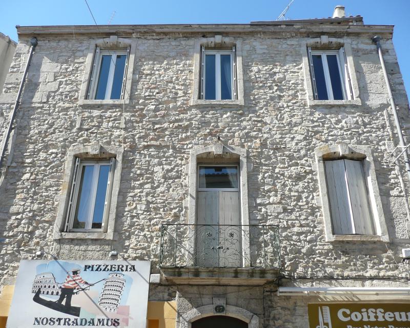Immeuble, Nîmes
