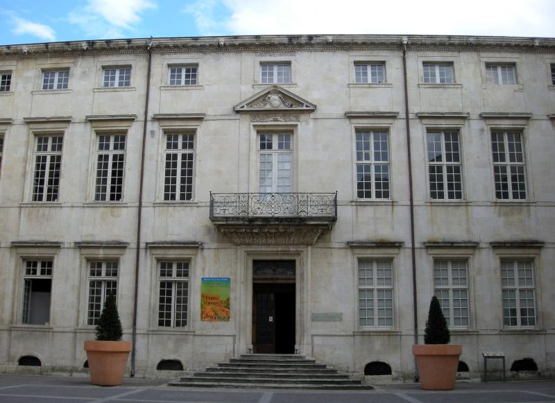 Ancien palais épiscopal, Nîmes